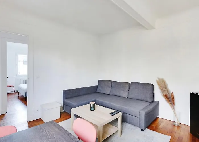 Appartement, Coeur Des Batignolles Montmartre * Paryż